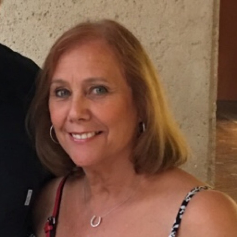 Meet your Posher, Carole